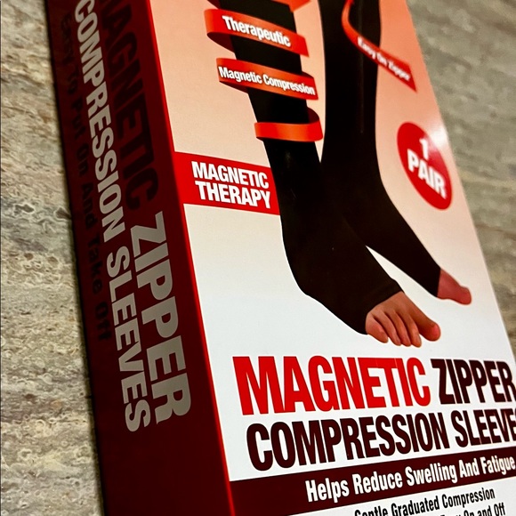 Total Vision Other New Total Vision Zipper Compression